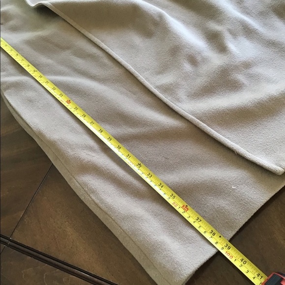 Camel Wrap Coat - Picture 9 of 10